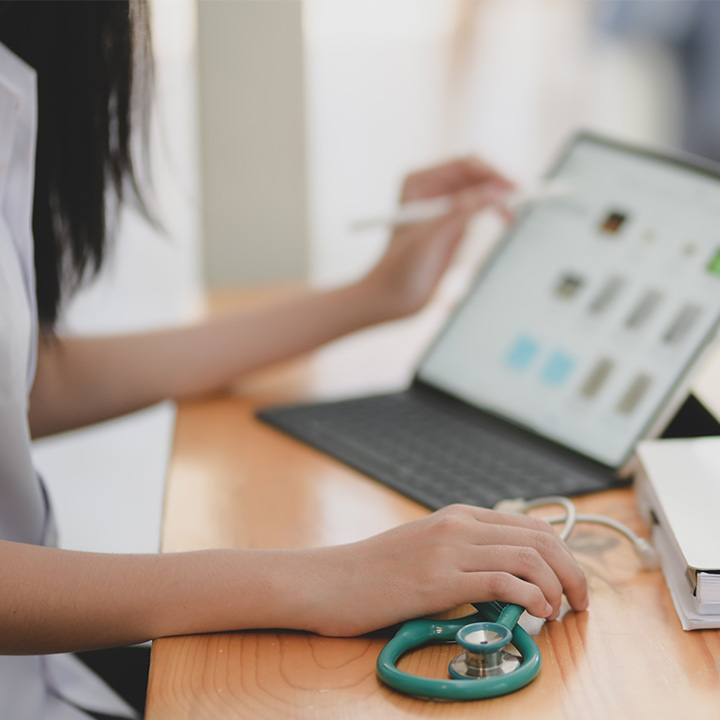 UX & UI Design for Netpractice